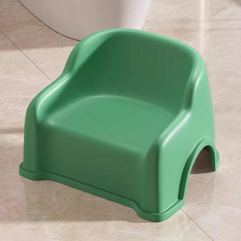 Modern glidformad barnpall - Minimalistisk PP låg sits med ryggstöd och armstöd