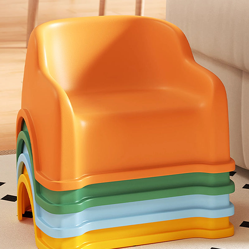 Modern glidformad barnpall - Minimalistisk PP låg sits med ryggstöd och armstöd