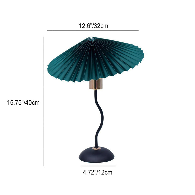 Nordic Folded Linen Bordslampa – Elegant böjd järndesign