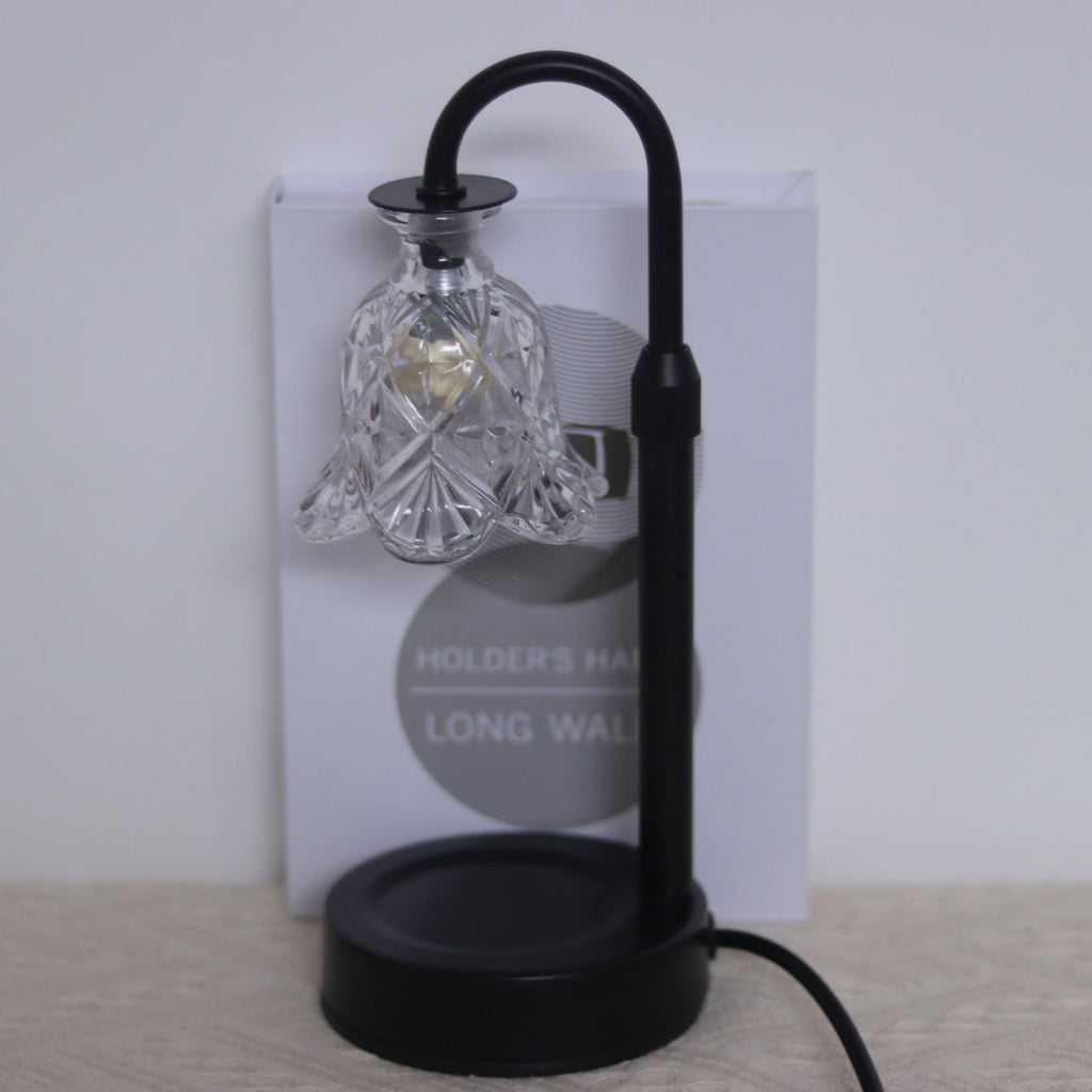 Elegant skandinavisk bordslampa - Elegant glas- och trädesign