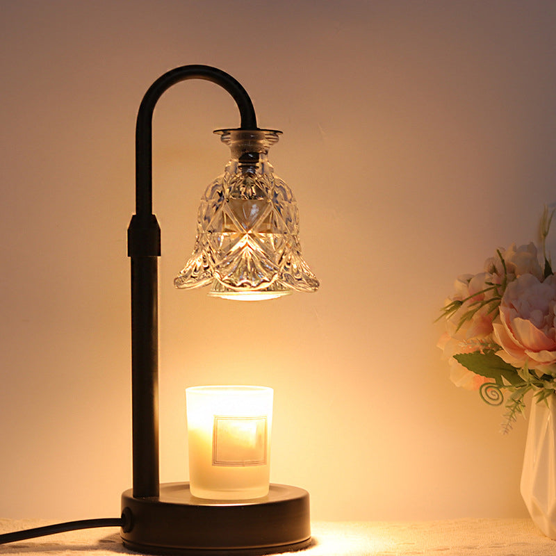 Elegant skandinavisk bordslampa - Elegant glas- och trädesign