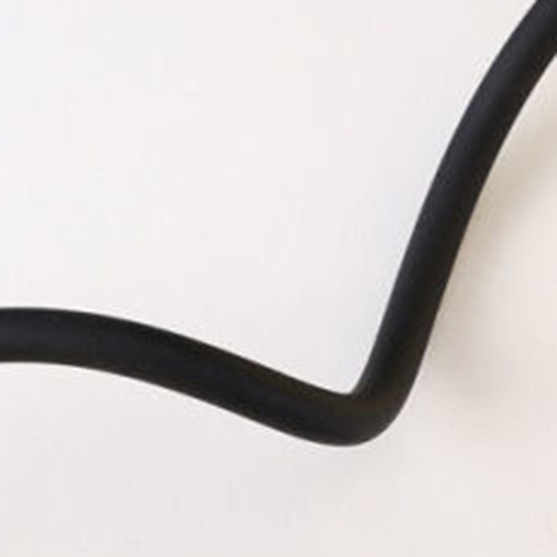 Elegant vikt LED-bordslampa – modern minimalistisk design