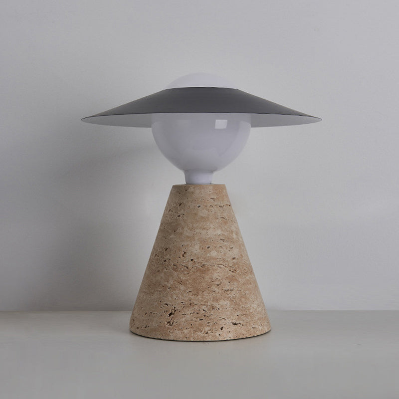 Modern nordisk bordslampa – elegant svart sten- och metalldesign