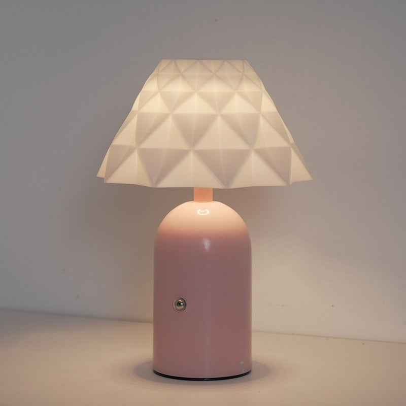 Minimalistisk nordisk uppladdningsbar LED-bordslampa – elegant järnkondesign