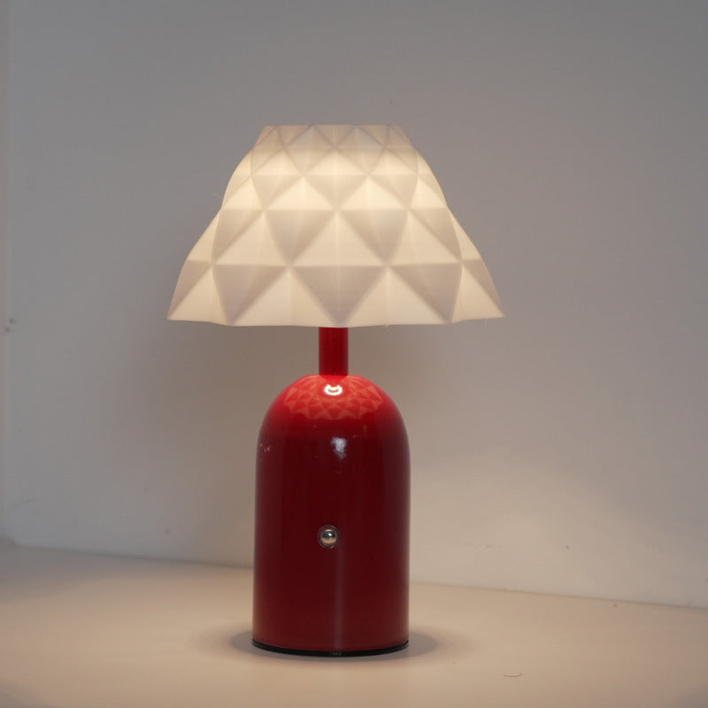 Minimalistisk nordisk uppladdningsbar LED-bordslampa – elegant järnkondesign