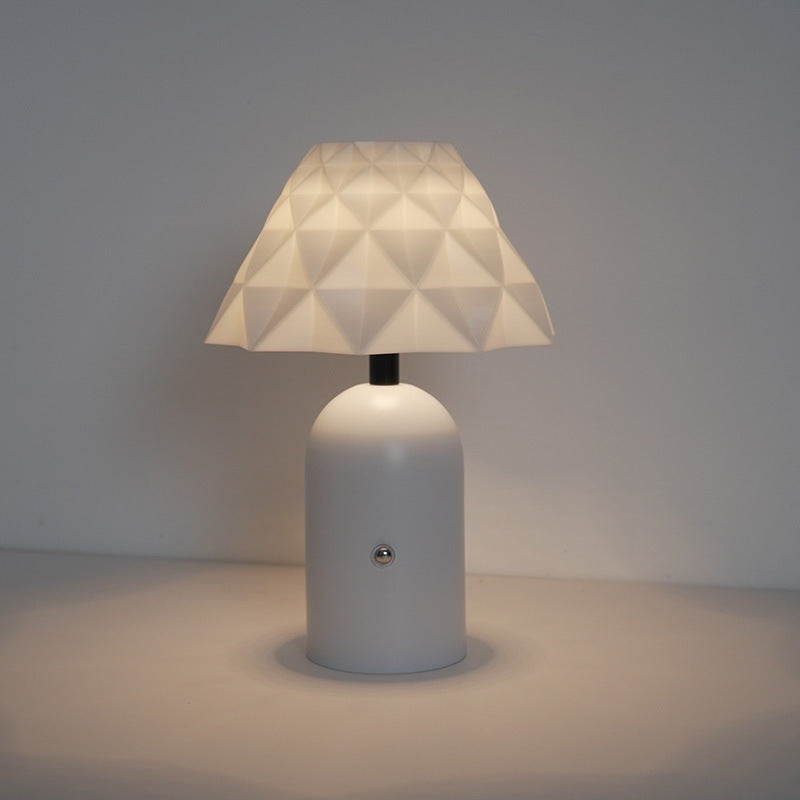 Minimalistisk nordisk uppladdningsbar LED-bordslampa – elegant järnkondesign