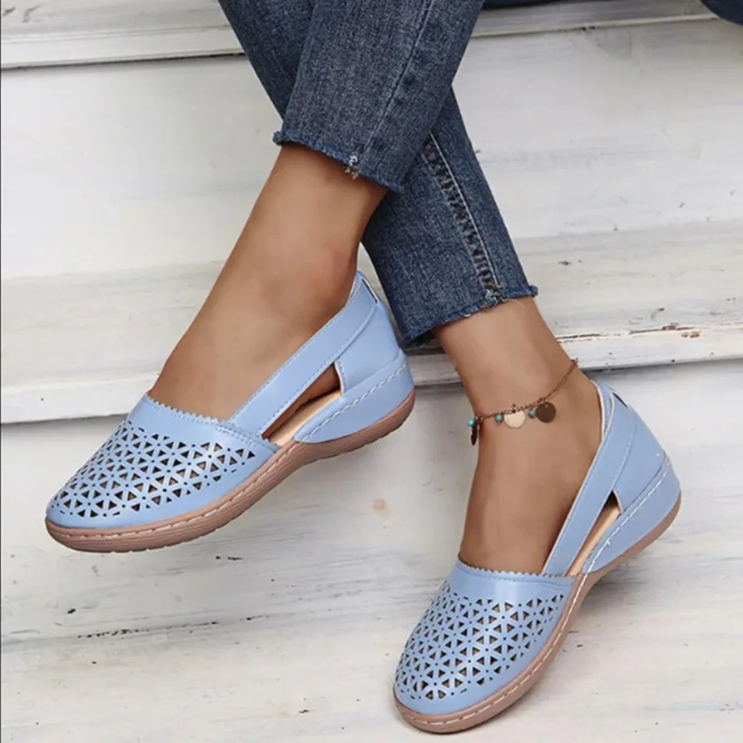 Flexibla slip-on-skor för kvinnor