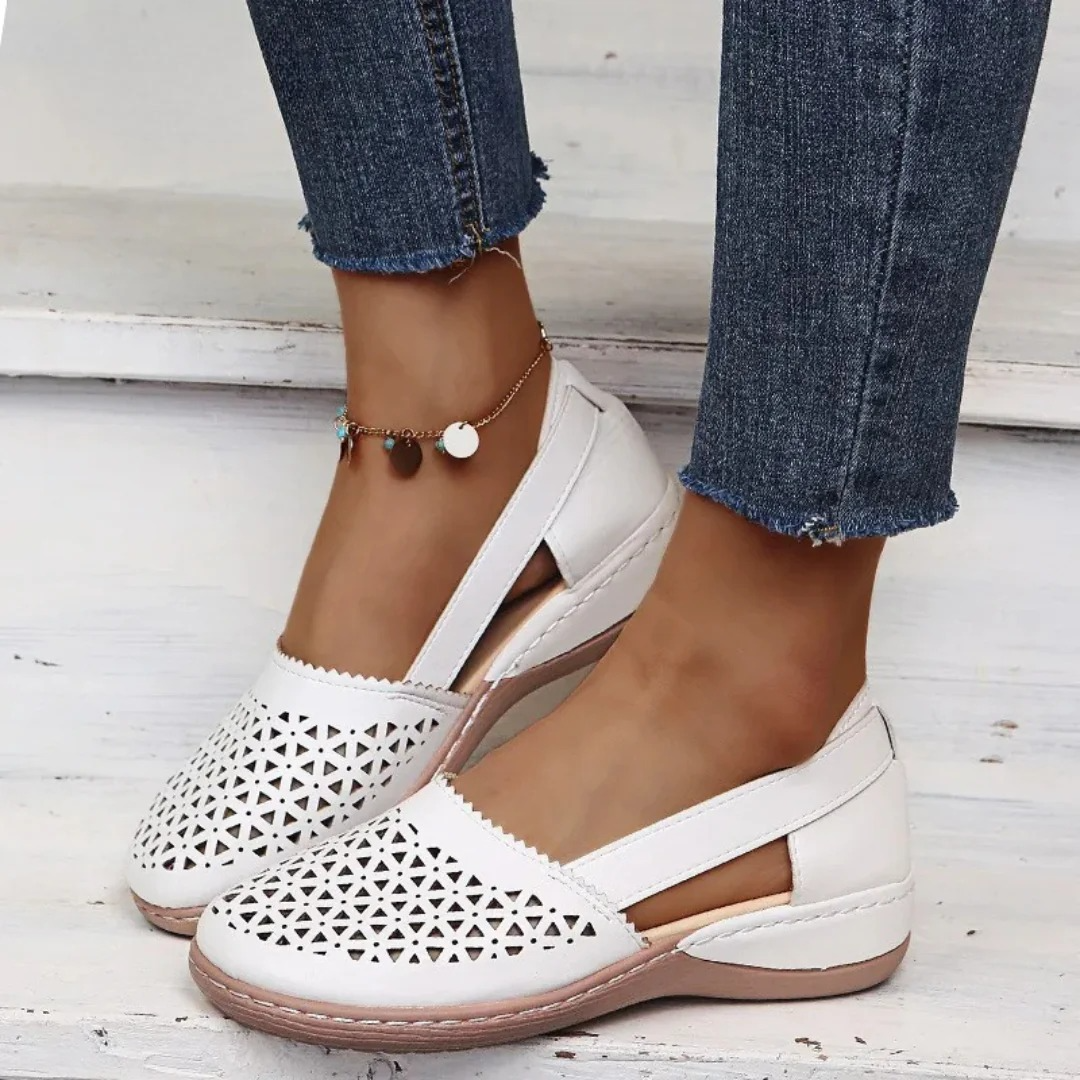 Flexibla slip-on-skor för kvinnor