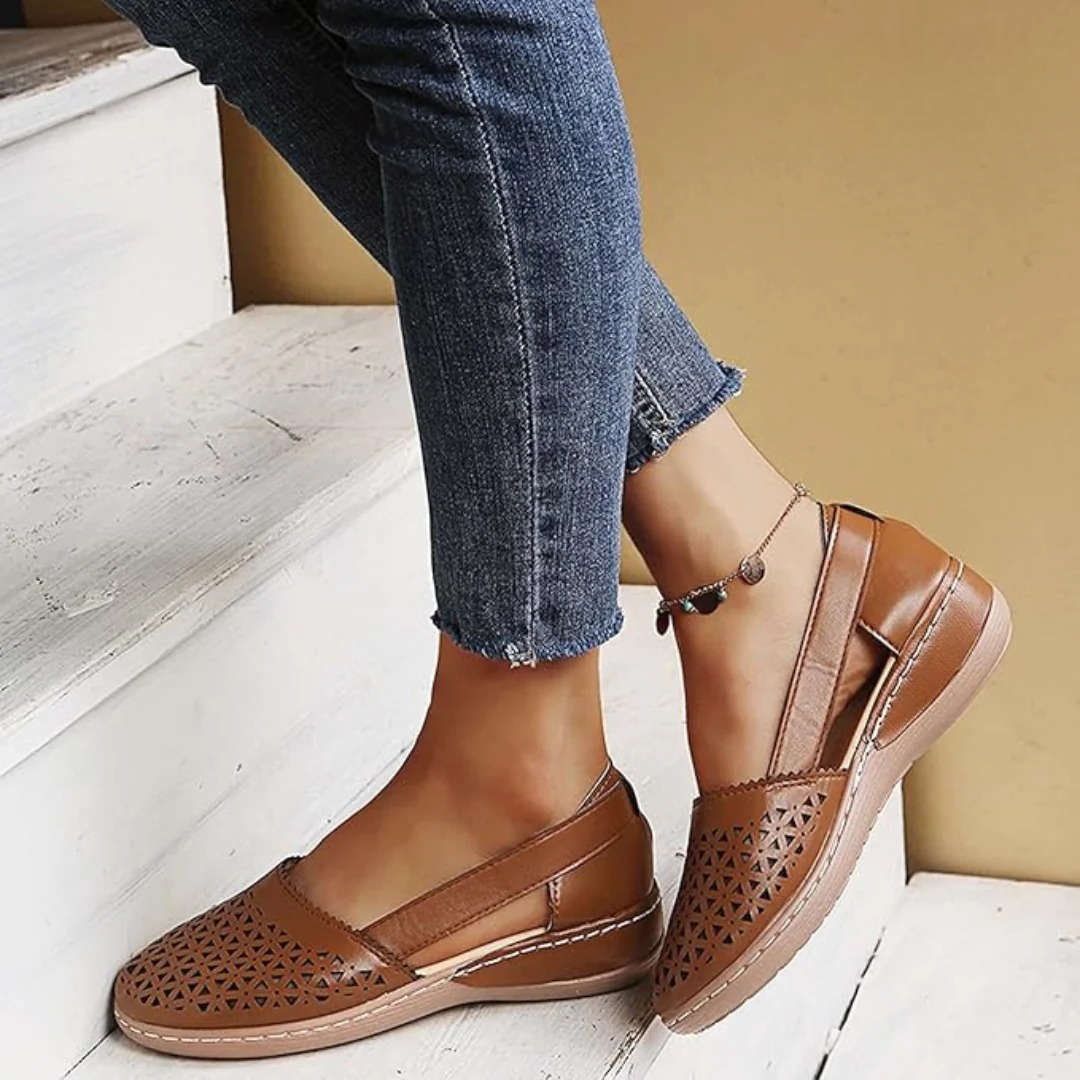 Flexibla slip-on-skor för kvinnor