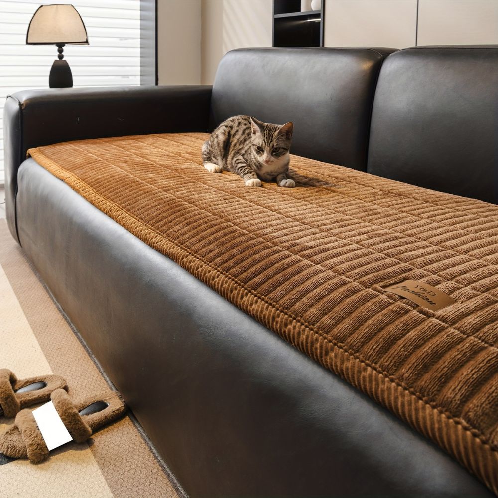 Dekorativt quiltat sofföverdrag – Soffskydd för dagligt bruk