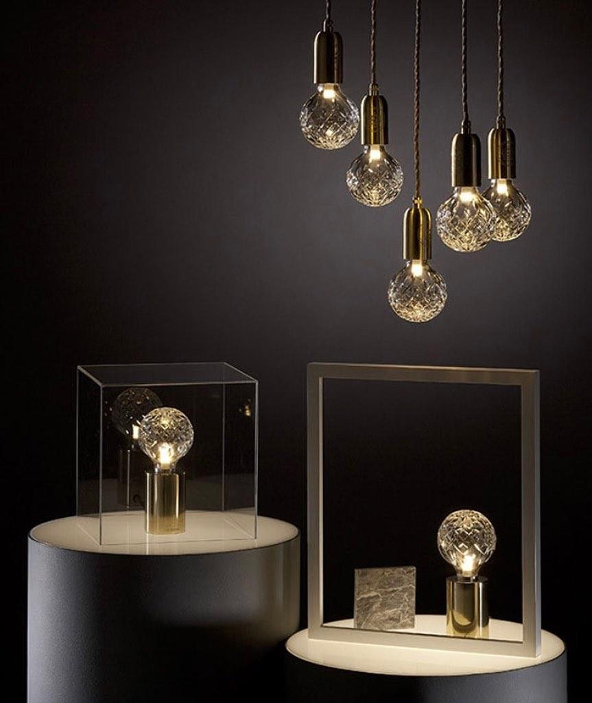 Modern kristallbordslampa – Sofistikerad glödlampa för inomhusbruk