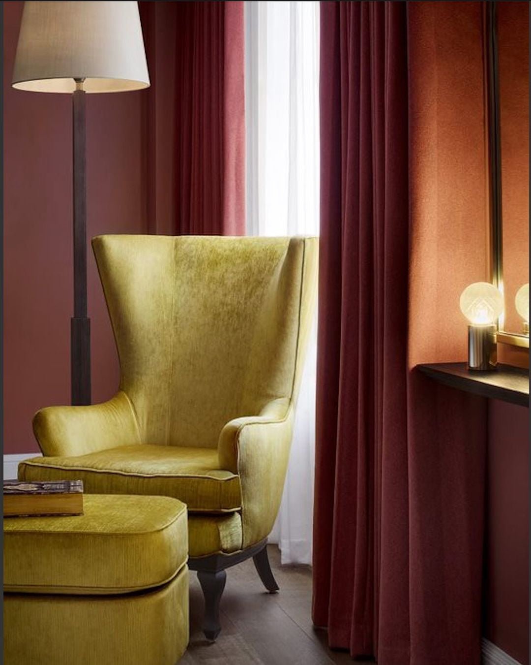 Modern kristallbordslampa – Sofistikerad glödlampa för inomhusbruk