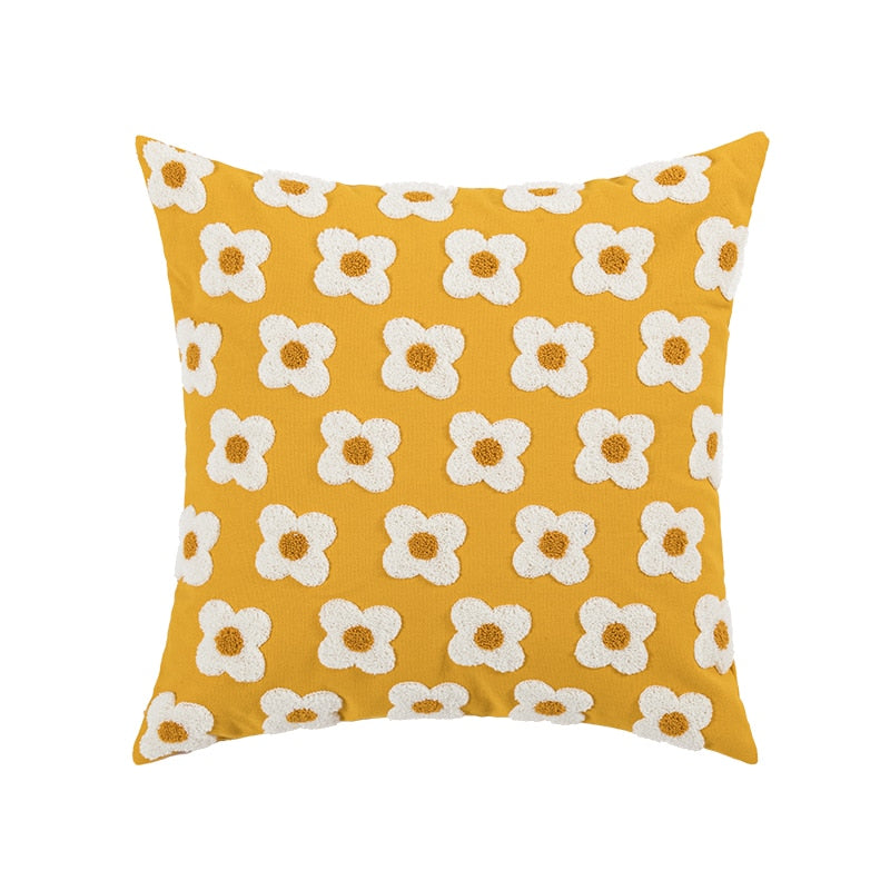 WhimsiCharm - Broderat kuddfodral med blommande tusensköna