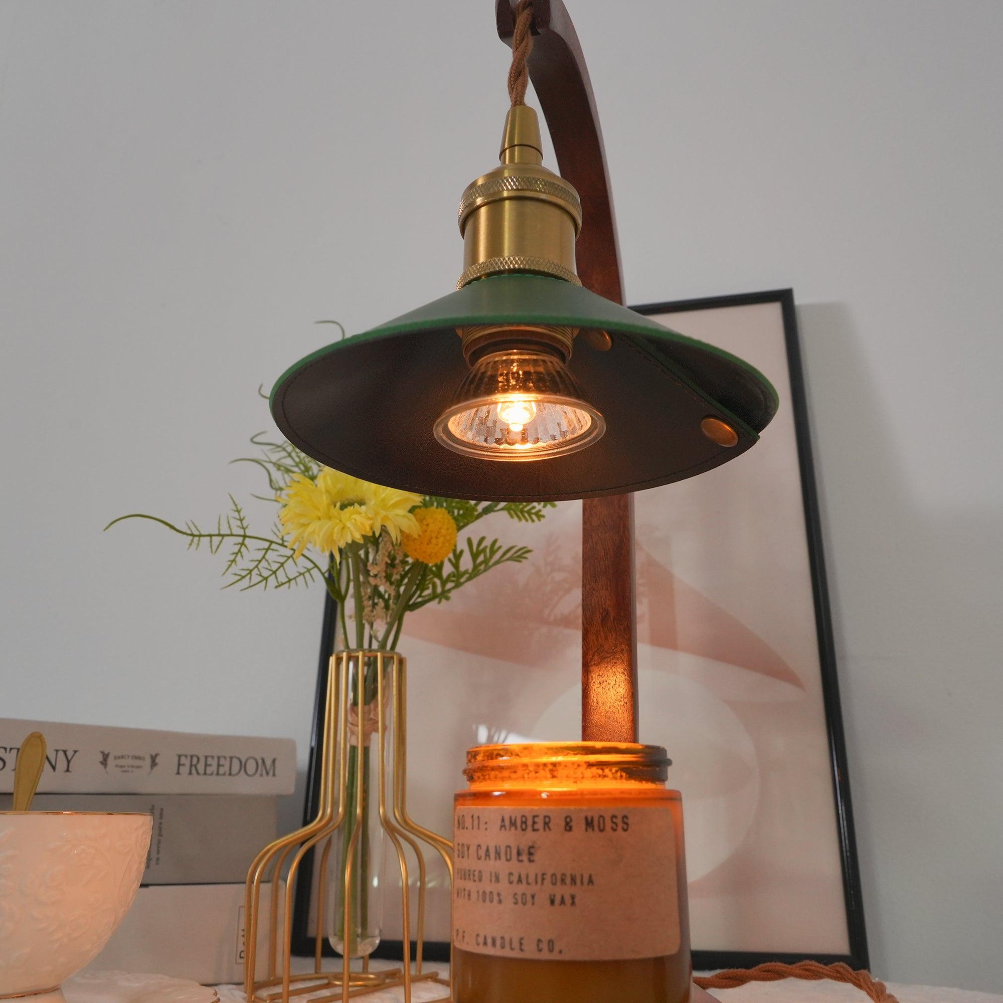 Gudinnainspirerad bordslampa - elegant dekorativ lampa