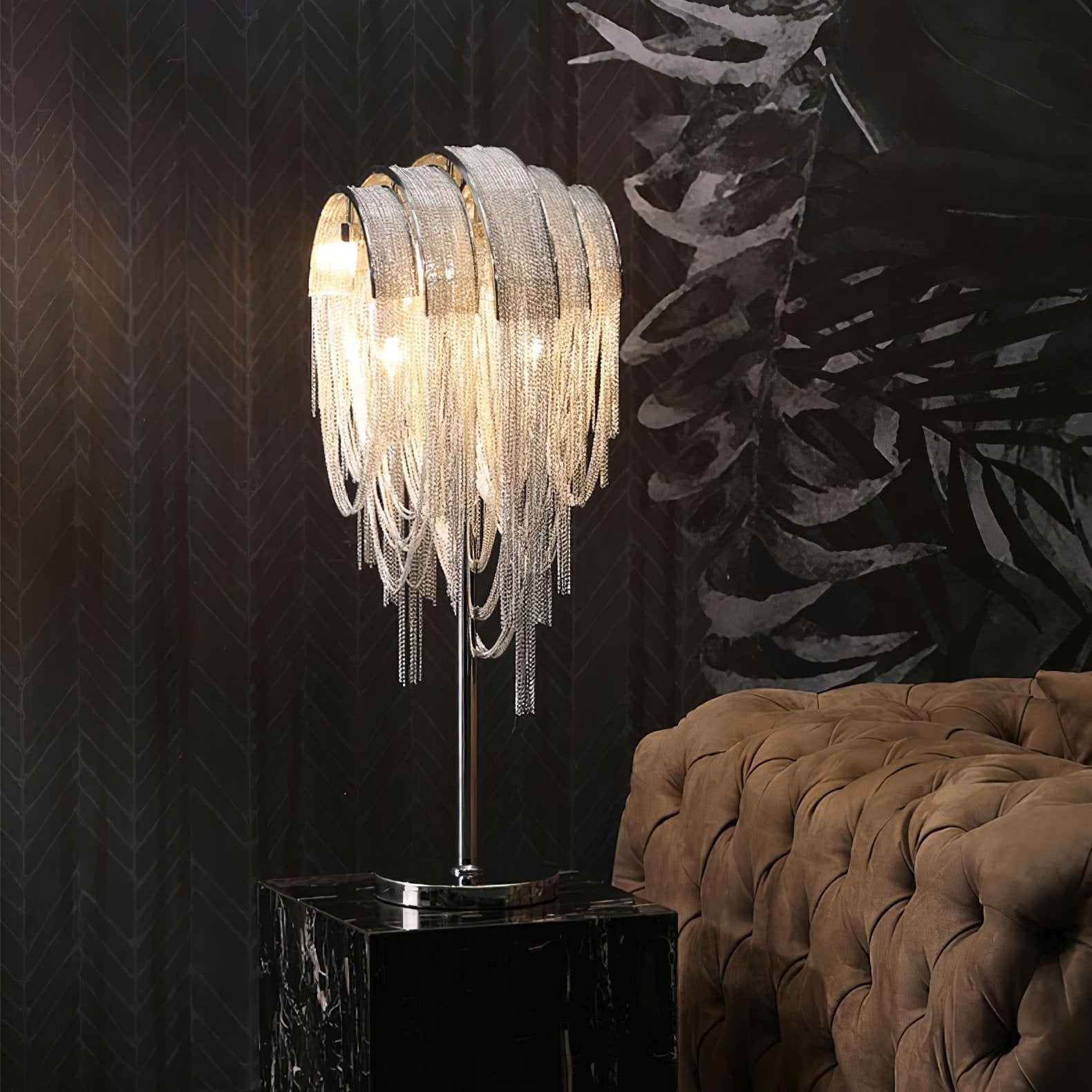 Tassel Glow Bordlampa - Modern Metallisk Kedjeaccentlampa
