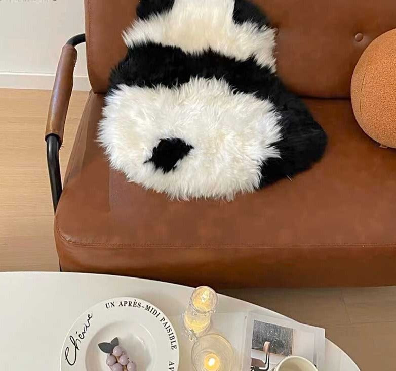 CozyNest – Plyschig golvmatta med panda-tema