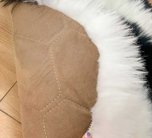 CozyNest – Plyschig golvmatta med panda-tema