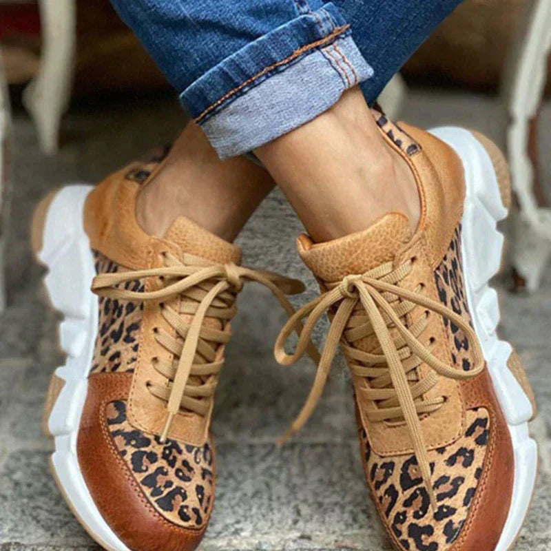 Trendiga djurmönster-sneakers med snörning för kvinnor