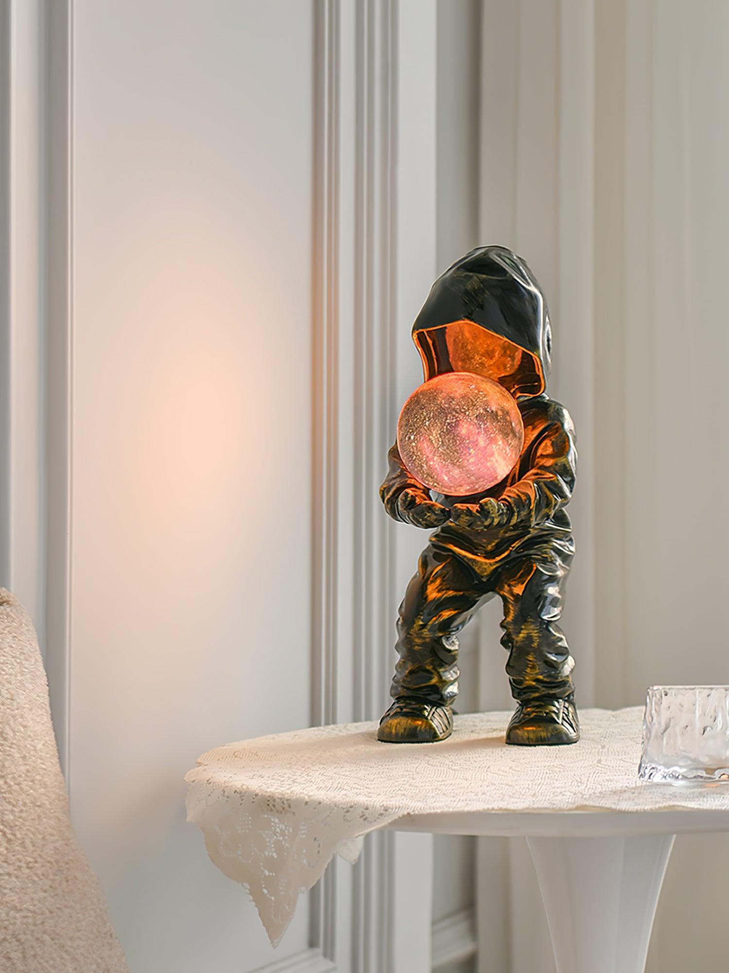 Minimalistisk planetinspirerad bordslampa - justerbar ljusstyrka LED-lampa