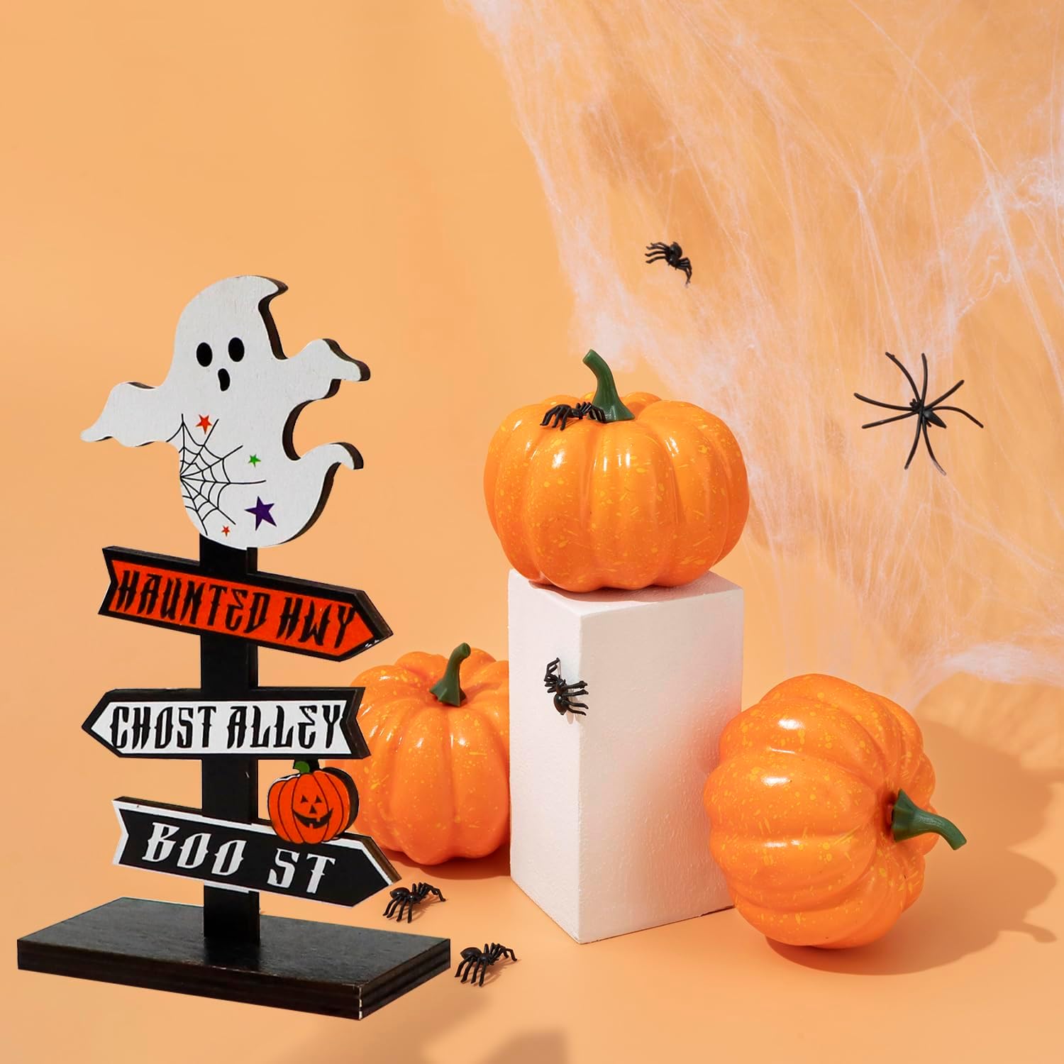 Rustik träpumpa Halloweendekoration – Festlig bordsprydnad