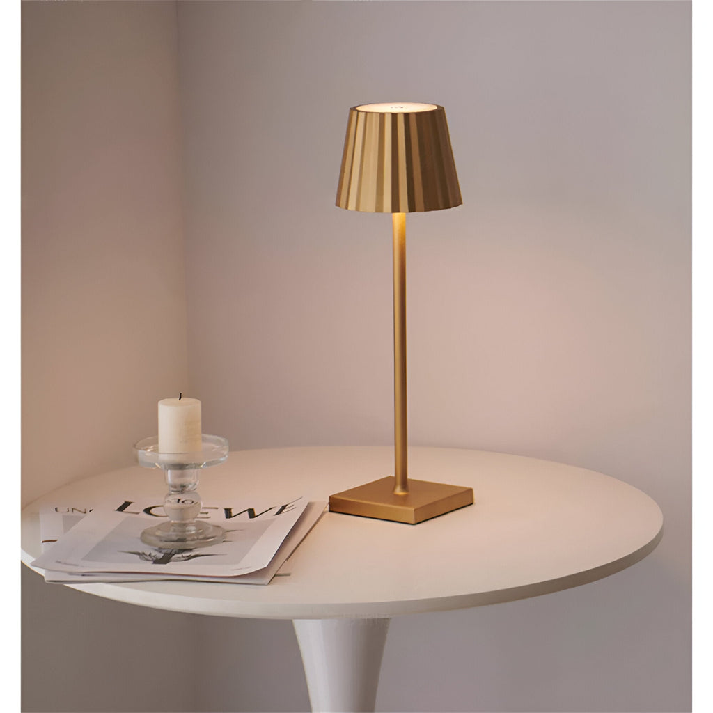 Kontrollerbar, uppladdningsbar, trådlös LED-bordslampa