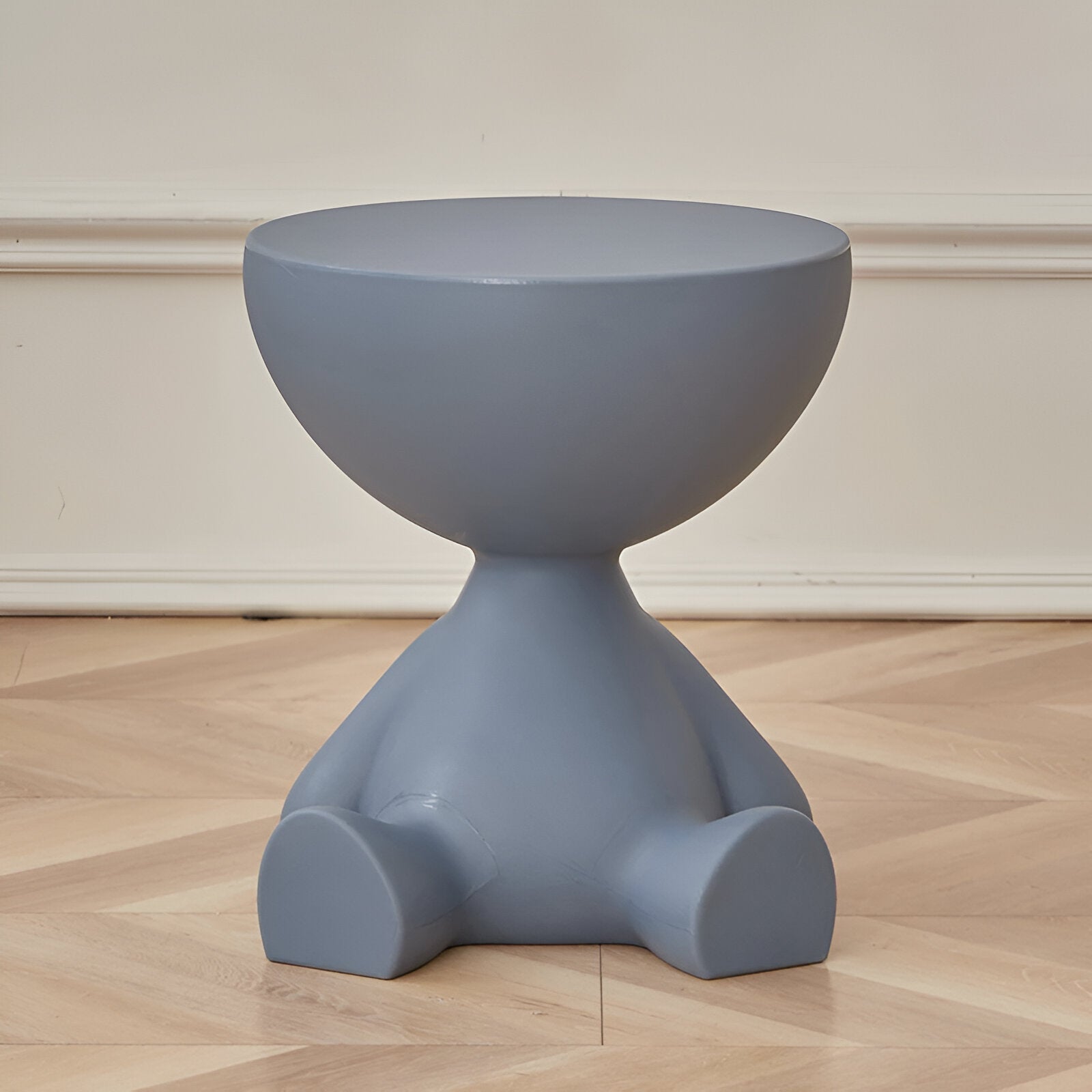 Modernt runt soffbord – Elegant mittpunkt i vardagsrummet med klassisk design