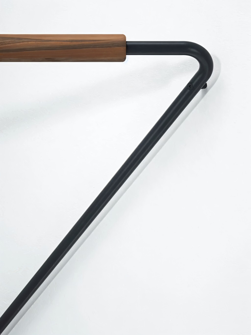 Modern geometrisk metallklädhängare – snygg och mångsidig förvaringslösning