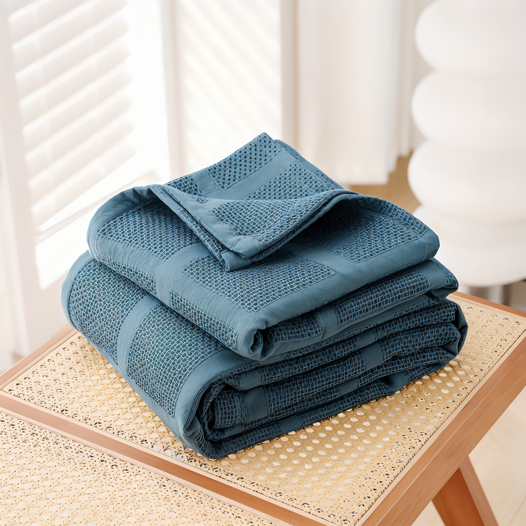 Texturerad våffelfilt i bomull – Lätt och mysigt sängkläder och heminredning