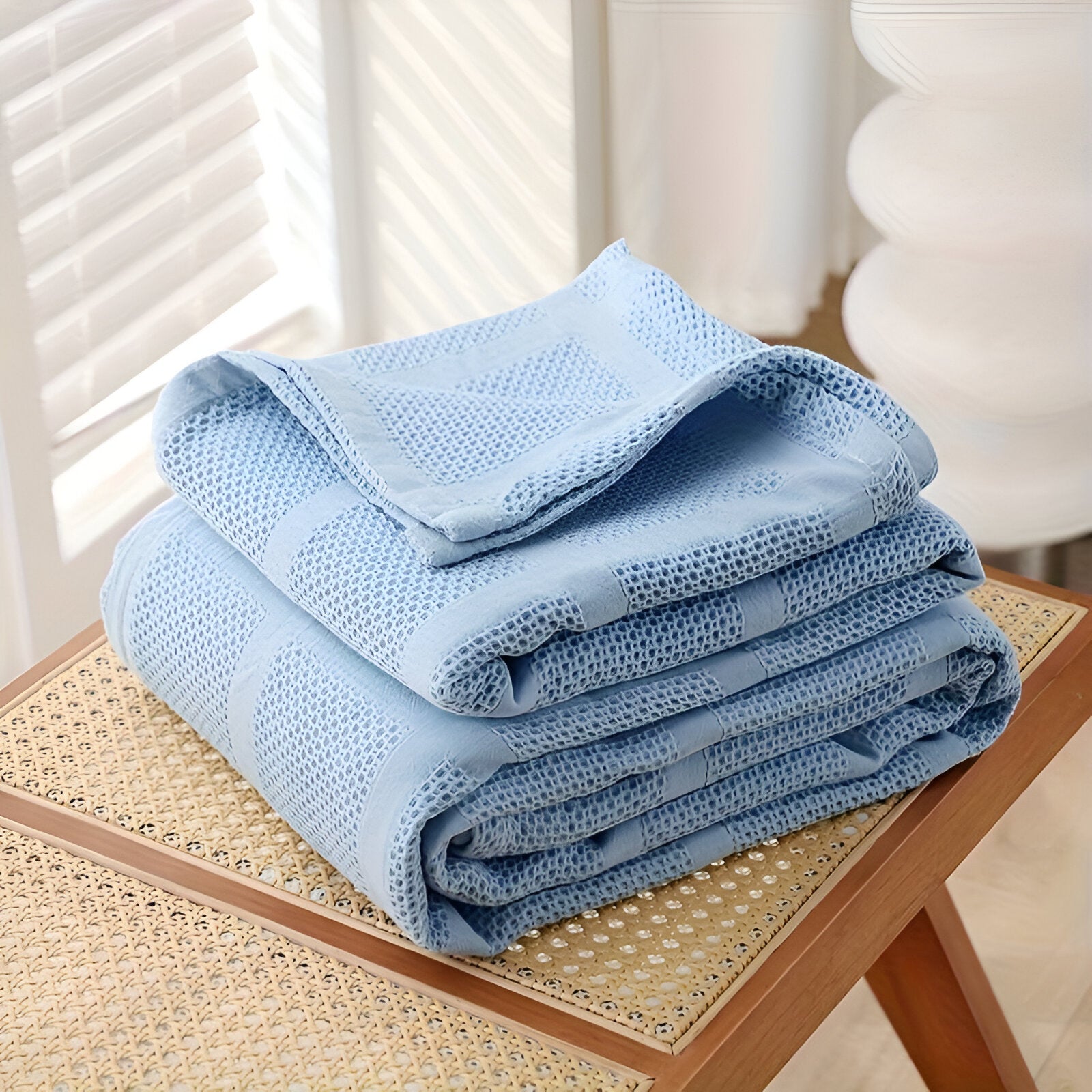 Texturerad våffelfilt i bomull – Lätt och mysigt sängkläder och heminredning