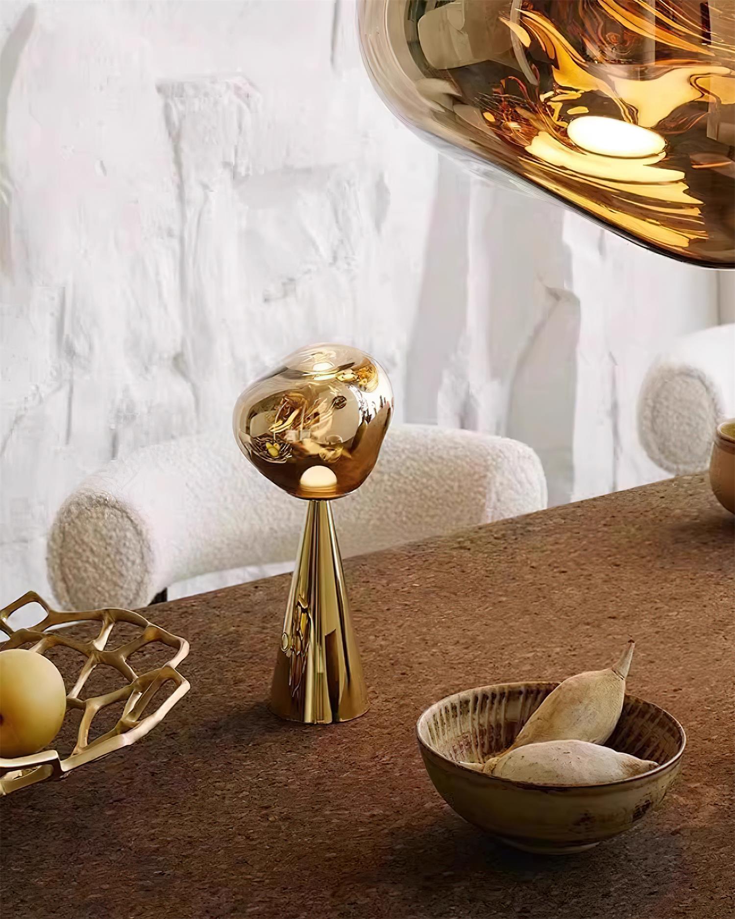 Uppladdningsbart lavainspirerat ljus - Lugnande LED-ljus för avkopplande kvällar