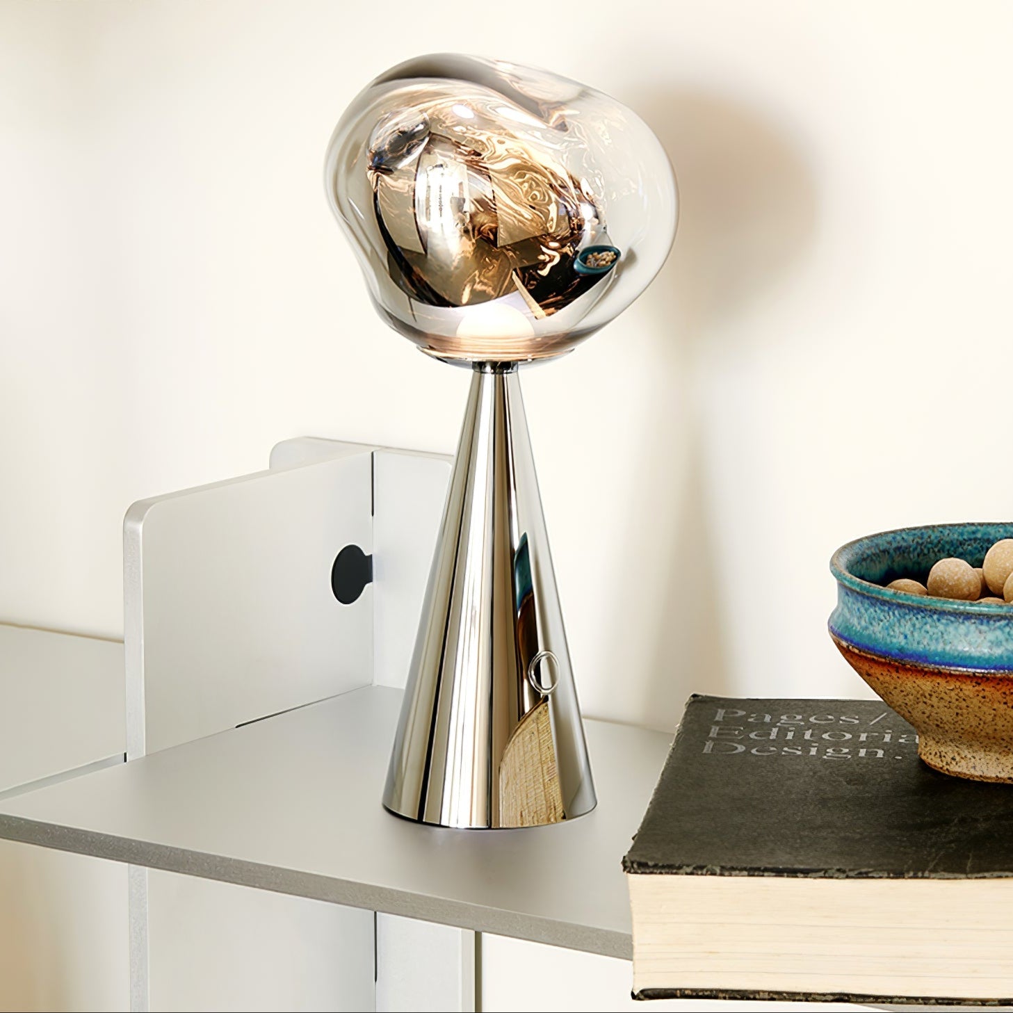 Uppladdningsbart lavainspirerat ljus - Lugnande LED-ljus för avkopplande kvällar