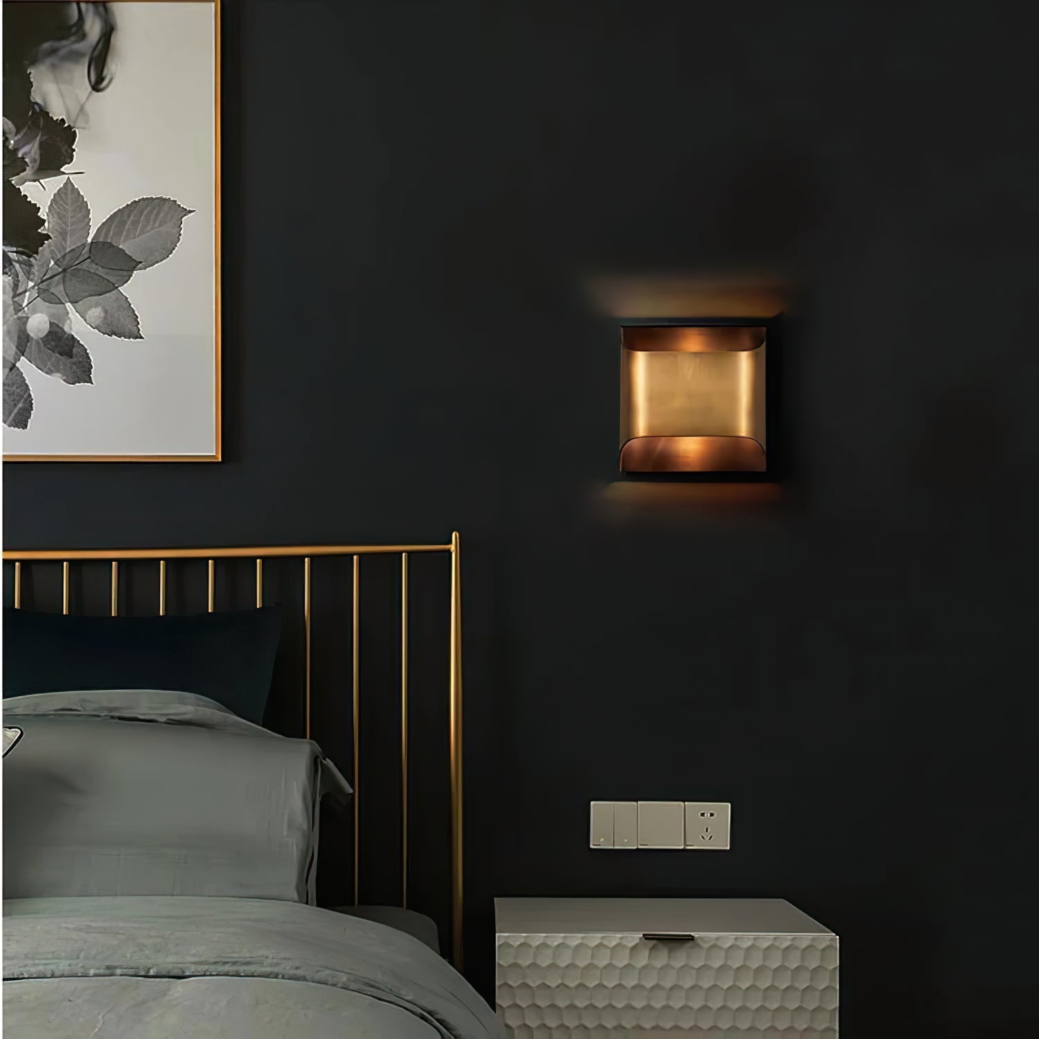 Elegant välvd LED-vägglampa – Modern böjd accentlampa