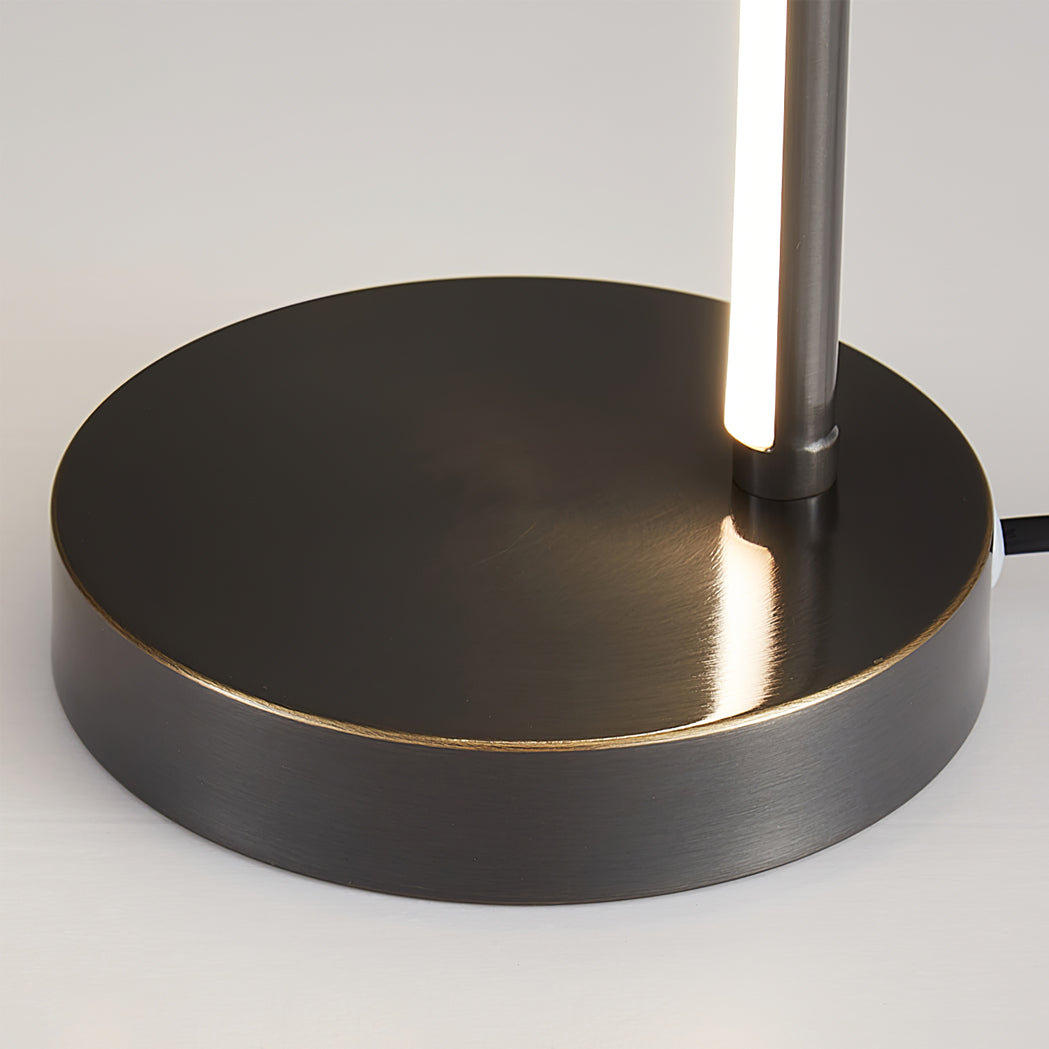 Smart Touch LED-skrivbordslampa – Justerbar ljusstyrka och ögonvänlig teknik för arbete och studier
