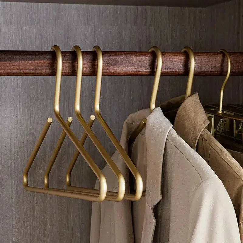 Luxe Solid Matt Klädhängare