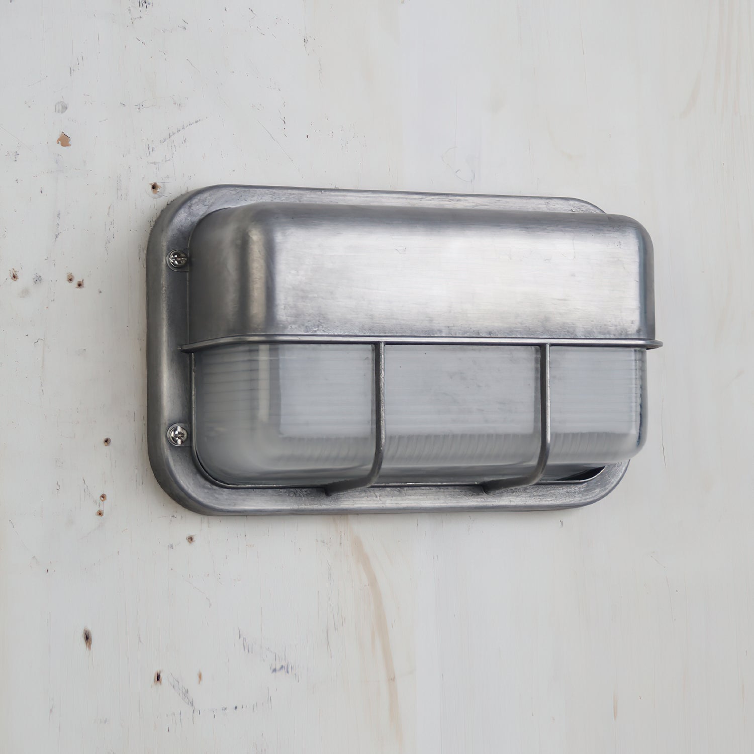 Vägglampa för utomhusbruk – Väderbeständig utomhuslampa i marin stil