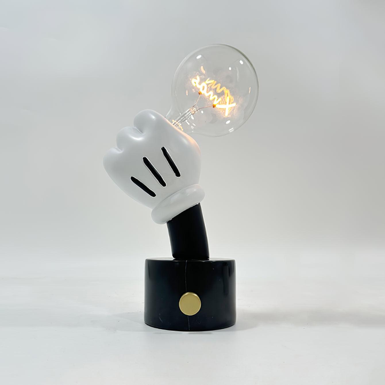 Nyckfull handformad bordslampa – Lekfull accentbelysning för fans