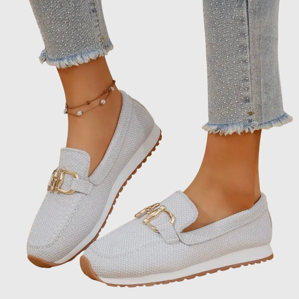 Klassiska, vadderade, casual slip-ons för kvinnor
