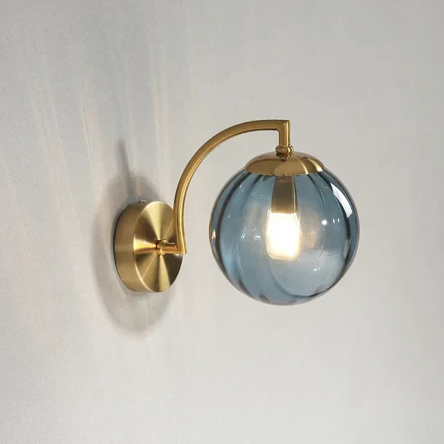 LumiCrystal - Modern vägglampa i glas