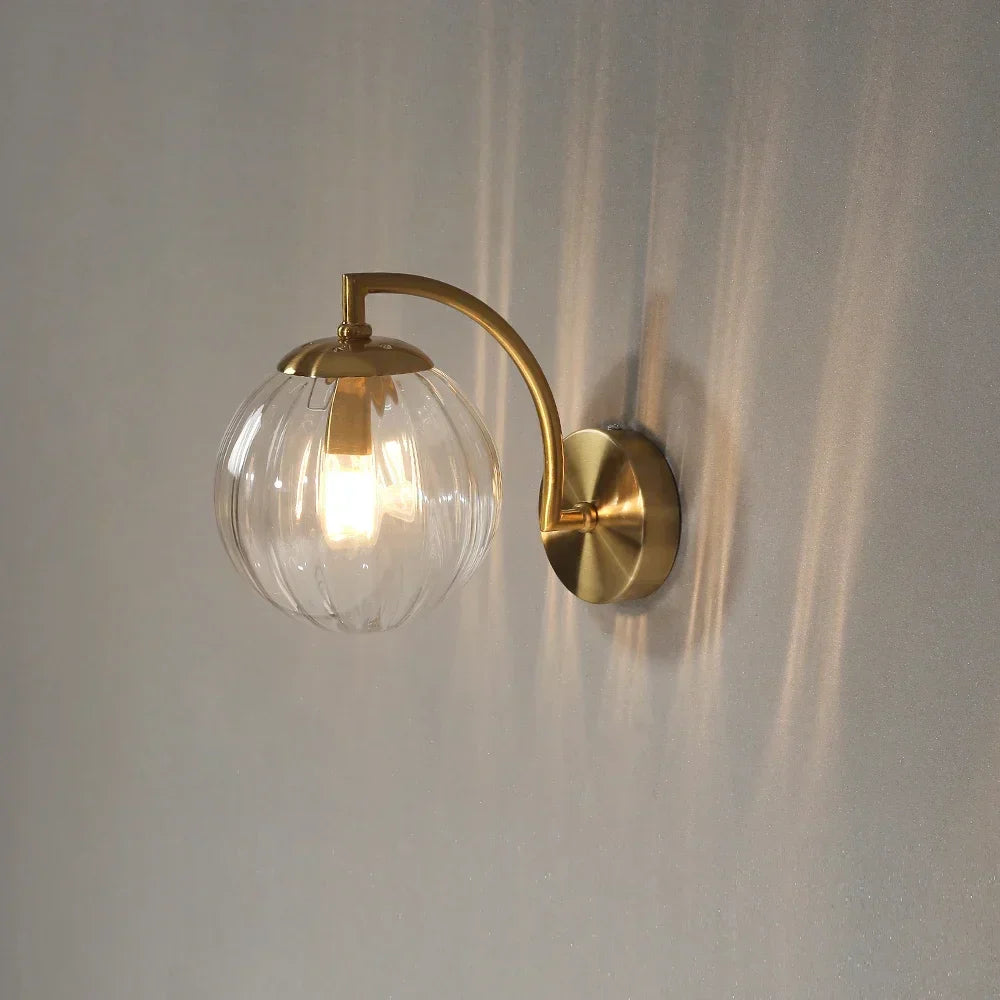 LumiCrystal - Modern vägglampa i glas