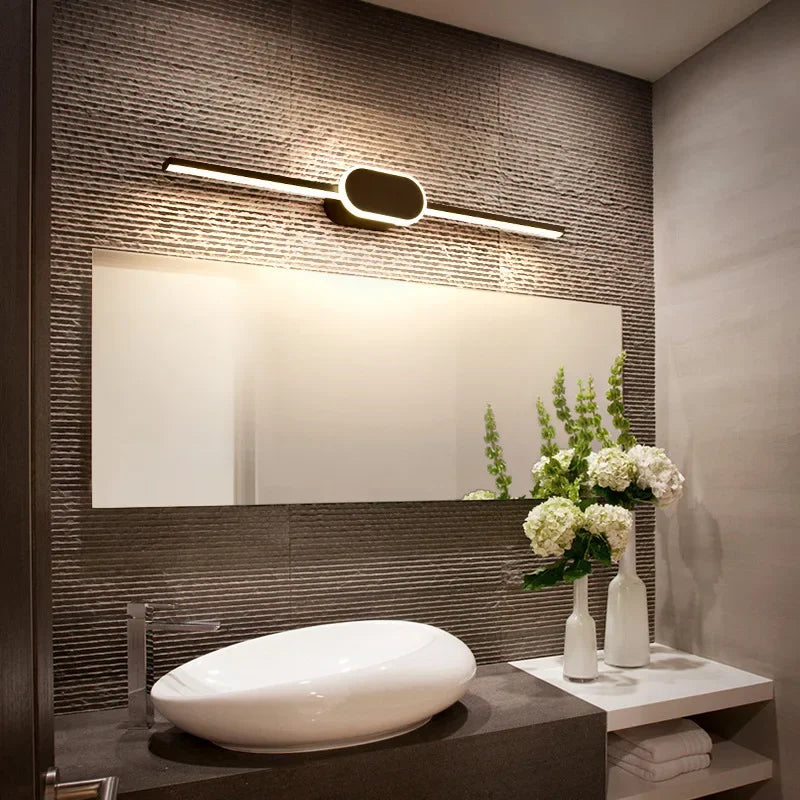 Elegant modern vägglampa – Dekorativ accentbelysning för inomhusbruk