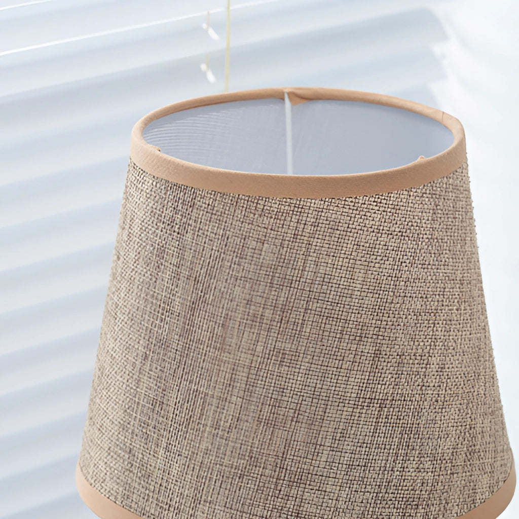 LumeSoft LED-bordslampa – mysig belysning med elegant tygskärm