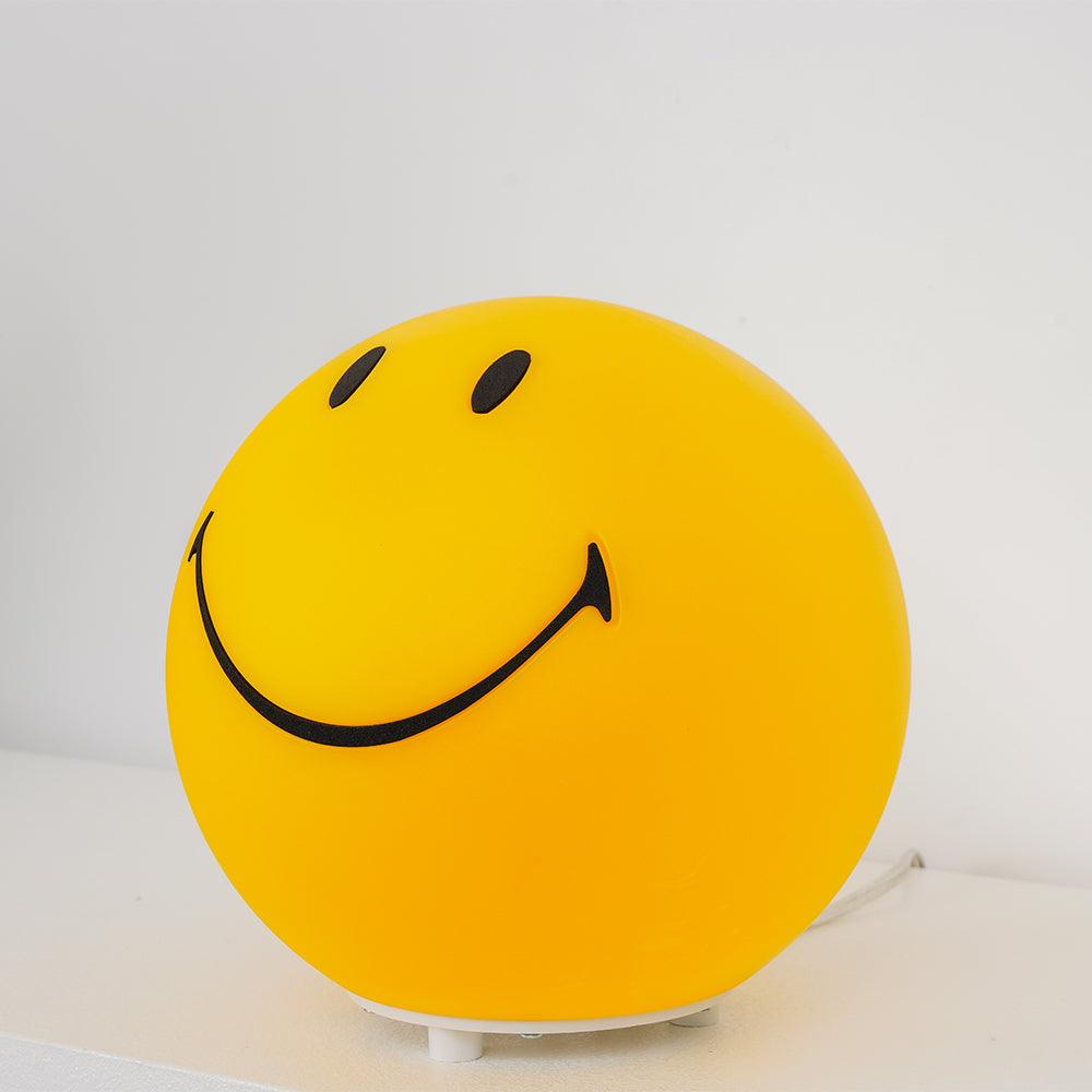 Happy Face bordslampa – Nyckfull modern dekorativ lampa