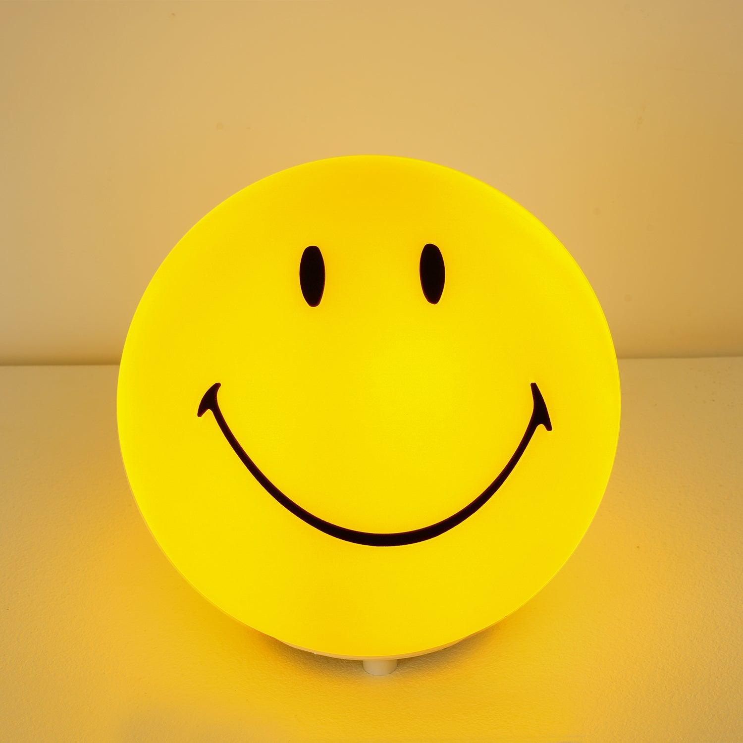 Happy Face bordslampa – Nyckfull modern dekorativ lampa