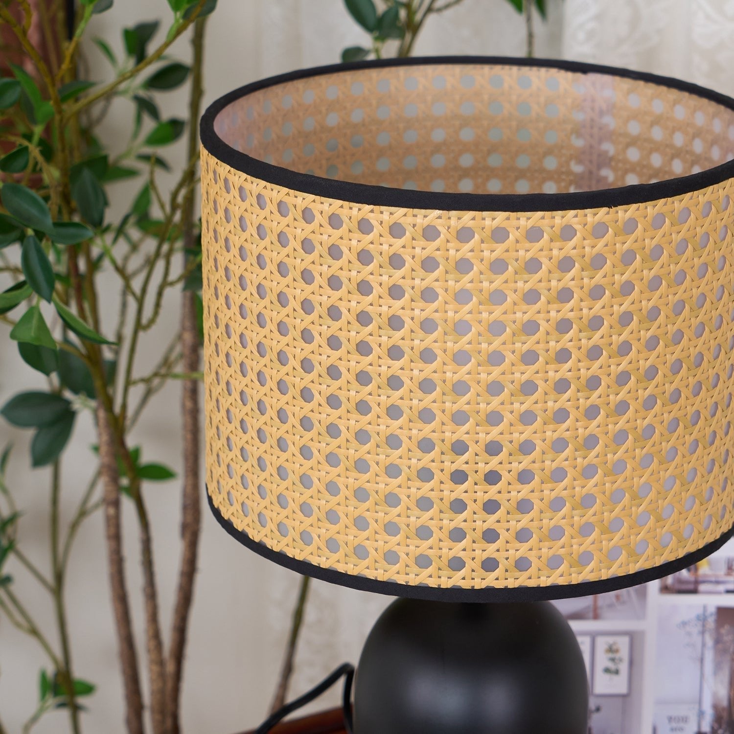 Bordlampa i naturlig bambu - Mjukt stämningsfullt LED-ljus