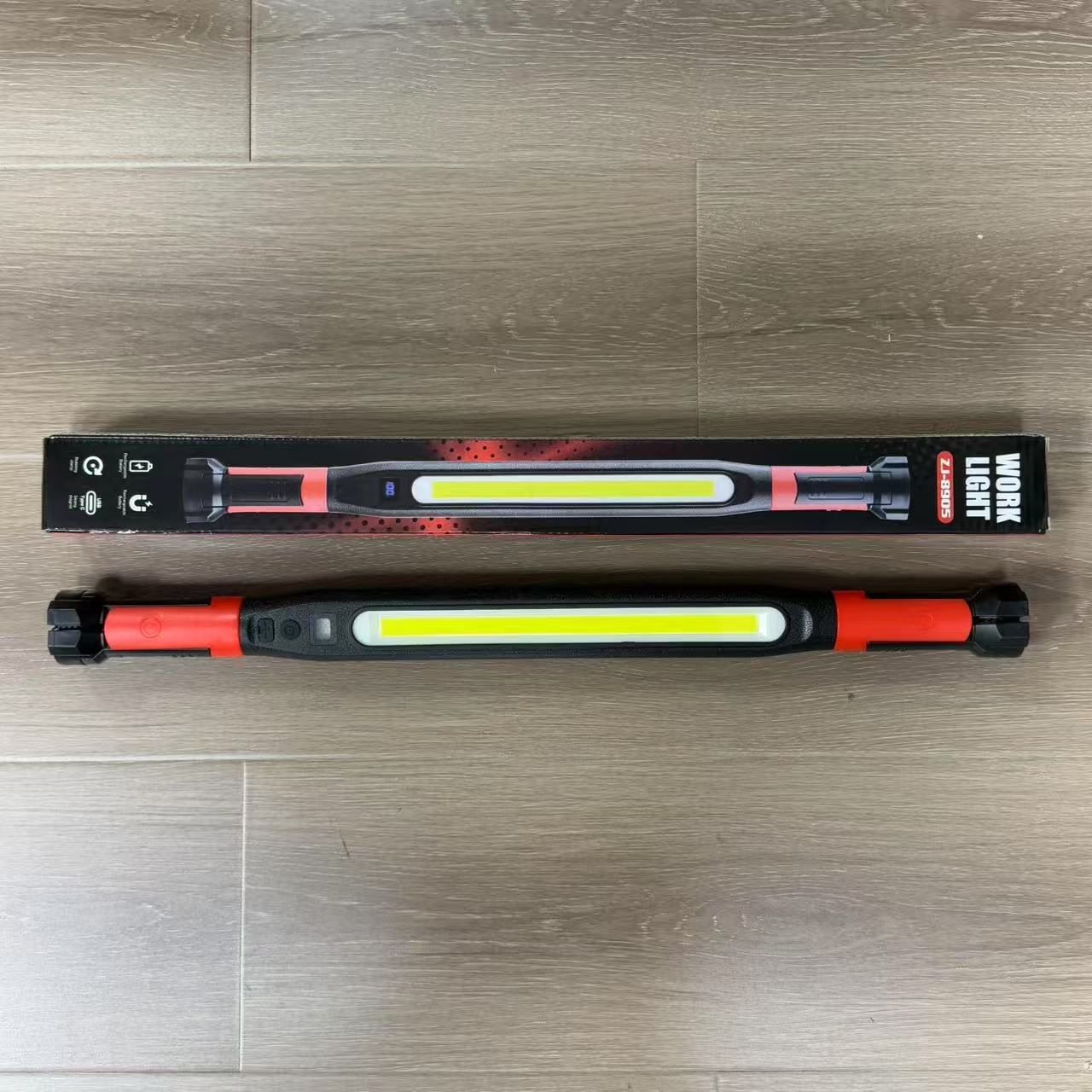 Uppladdningsbar LED-arbetslampa – Ultraljusstark magnetisk arbetslampa med vridbar design