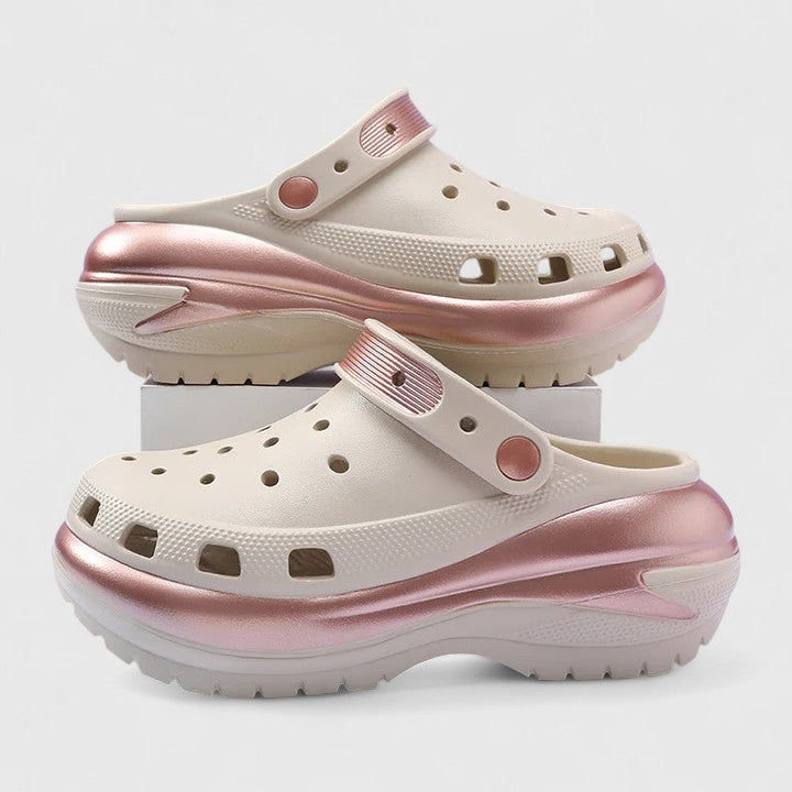 Damplatåsandaler – Slip-on skor för vardagsbruk med texturerad sula