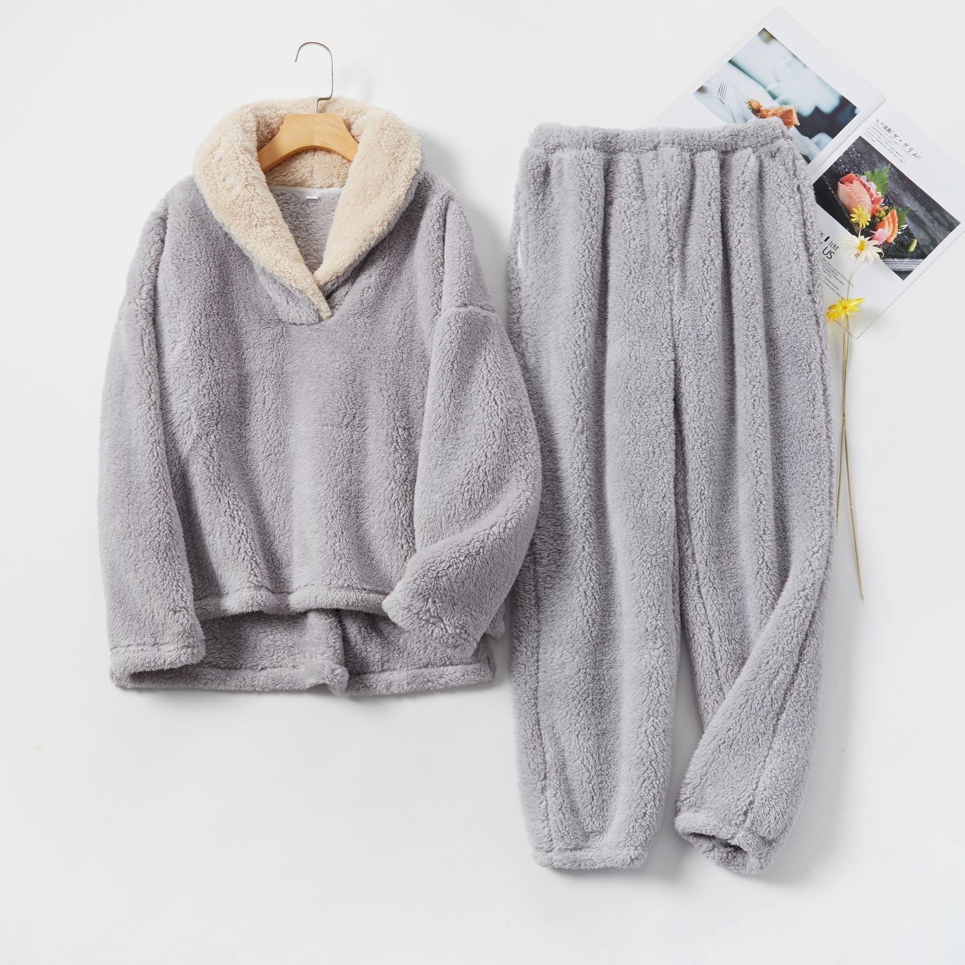 Octavia | Fuzzy sherpapullover och jogging loungeset - Plyschiga loungekläder