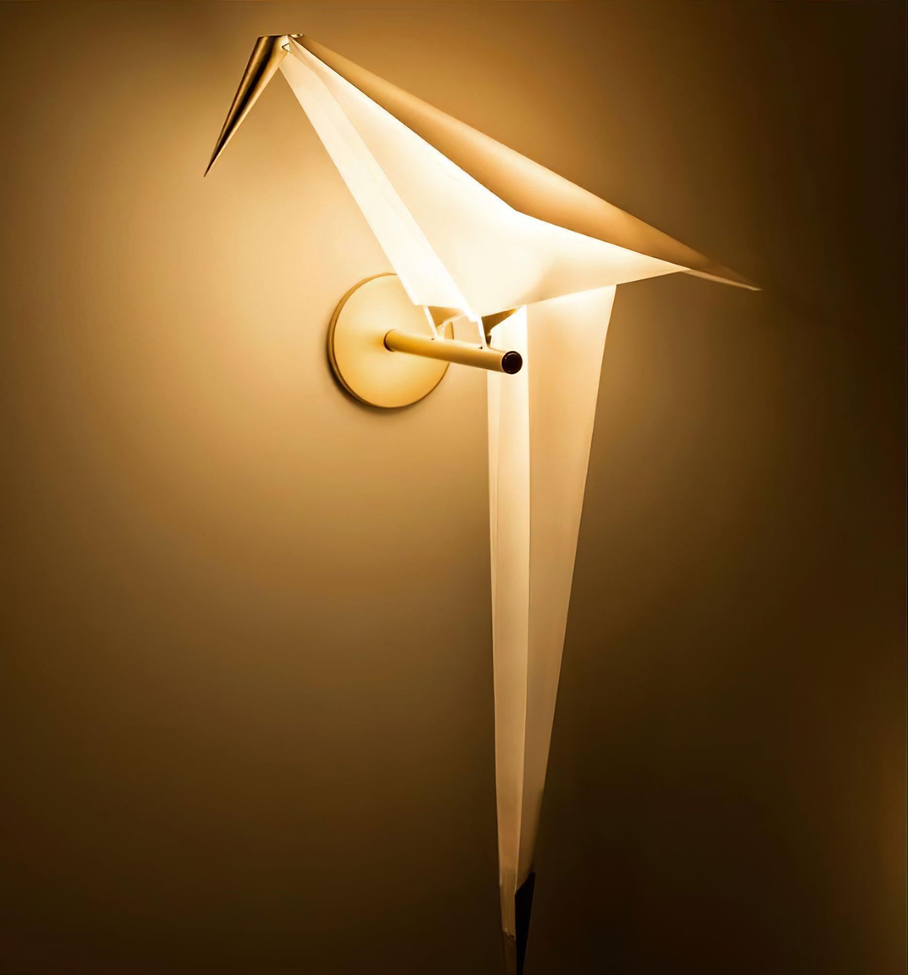 Elegant fågelinspirerad vägglampa – Artistic Nature vägglampa