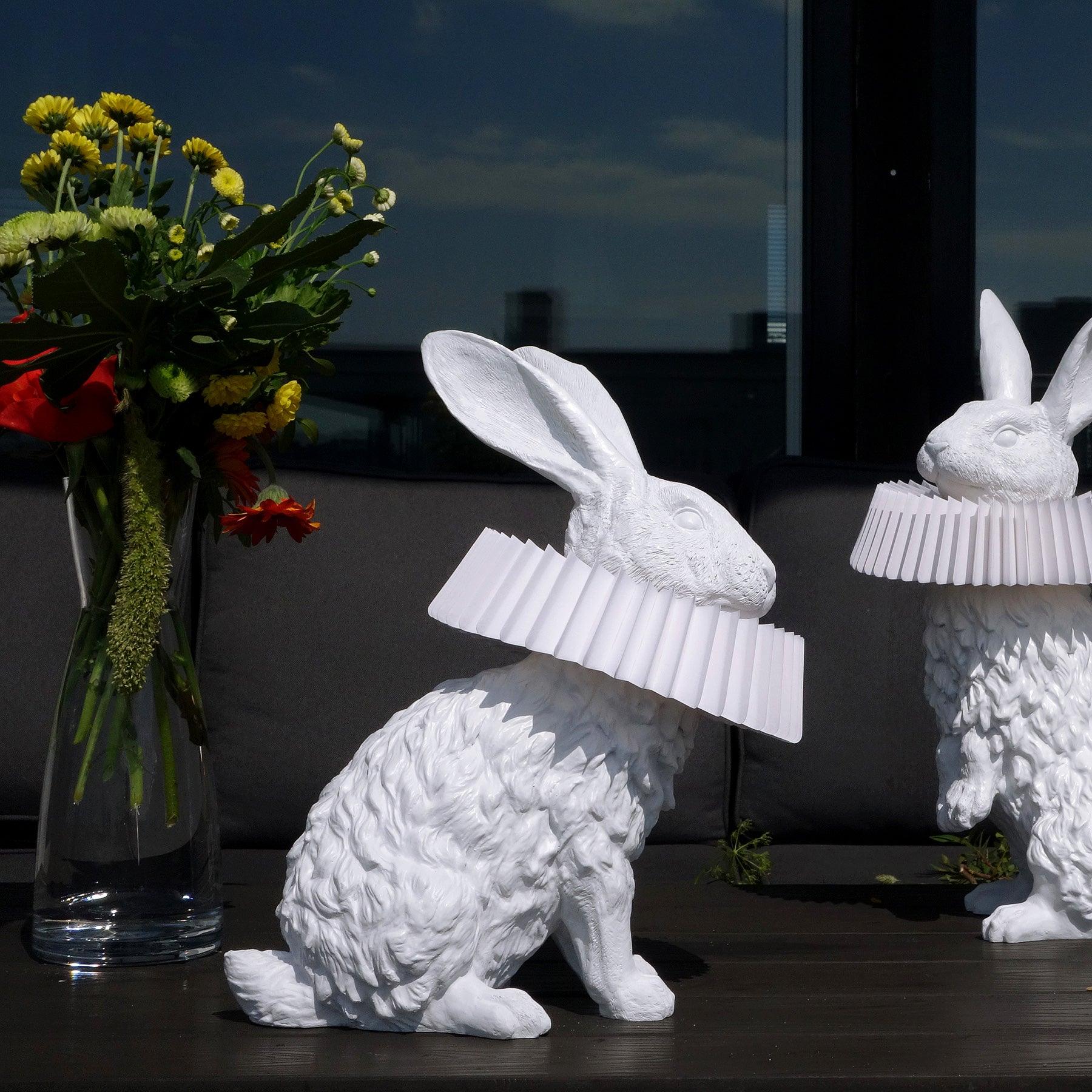 Nyckfull Bunny Glow Bordlampa – Modern djurinspirerad nattlampa