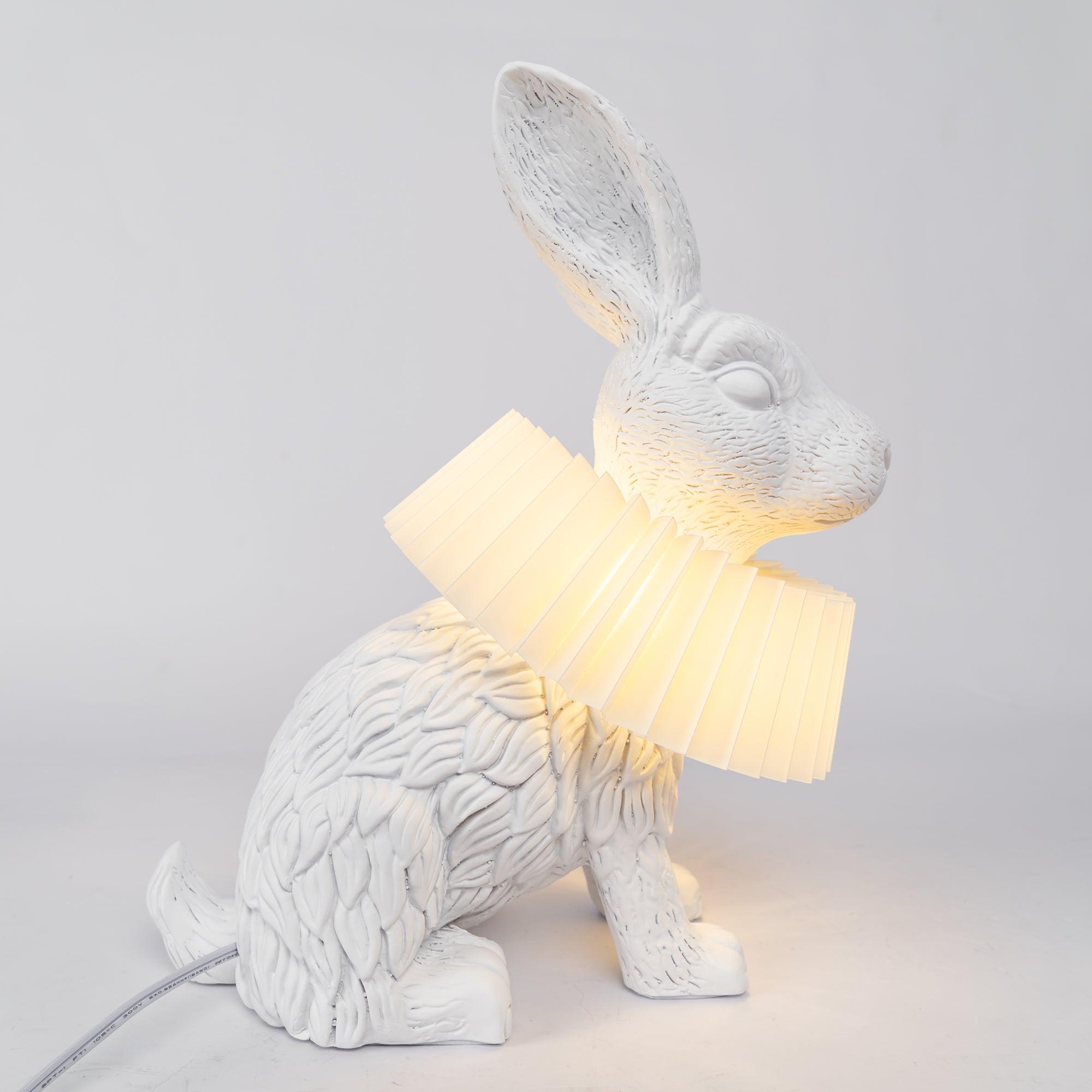 Nyckfull Bunny Glow Bordlampa – Modern djurinspirerad nattlampa